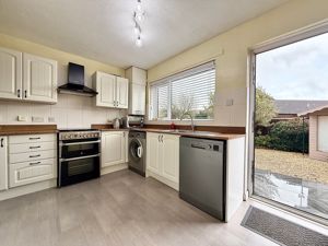 Photo 5- click for photo gallery